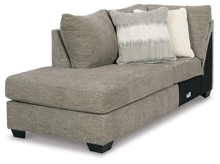 Creswell Sectional with Chaise