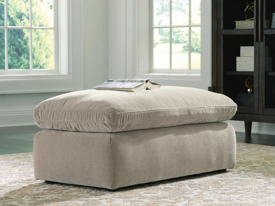 Maxton Heights Ottoman
